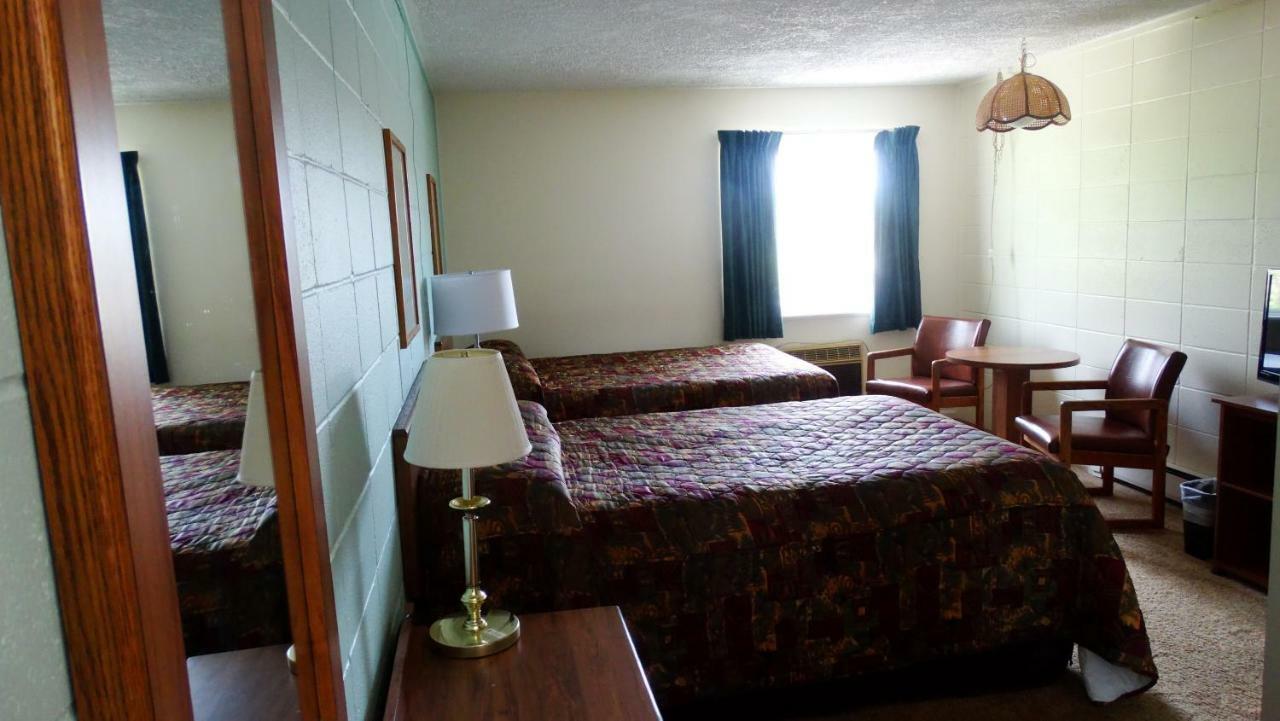Attican Motel - Attica - Batavia - Warsaw - Darien Lake Экстерьер фото
